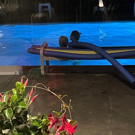 B&B Maison Saint Tropez アイントホーフェン エクステリア 写真